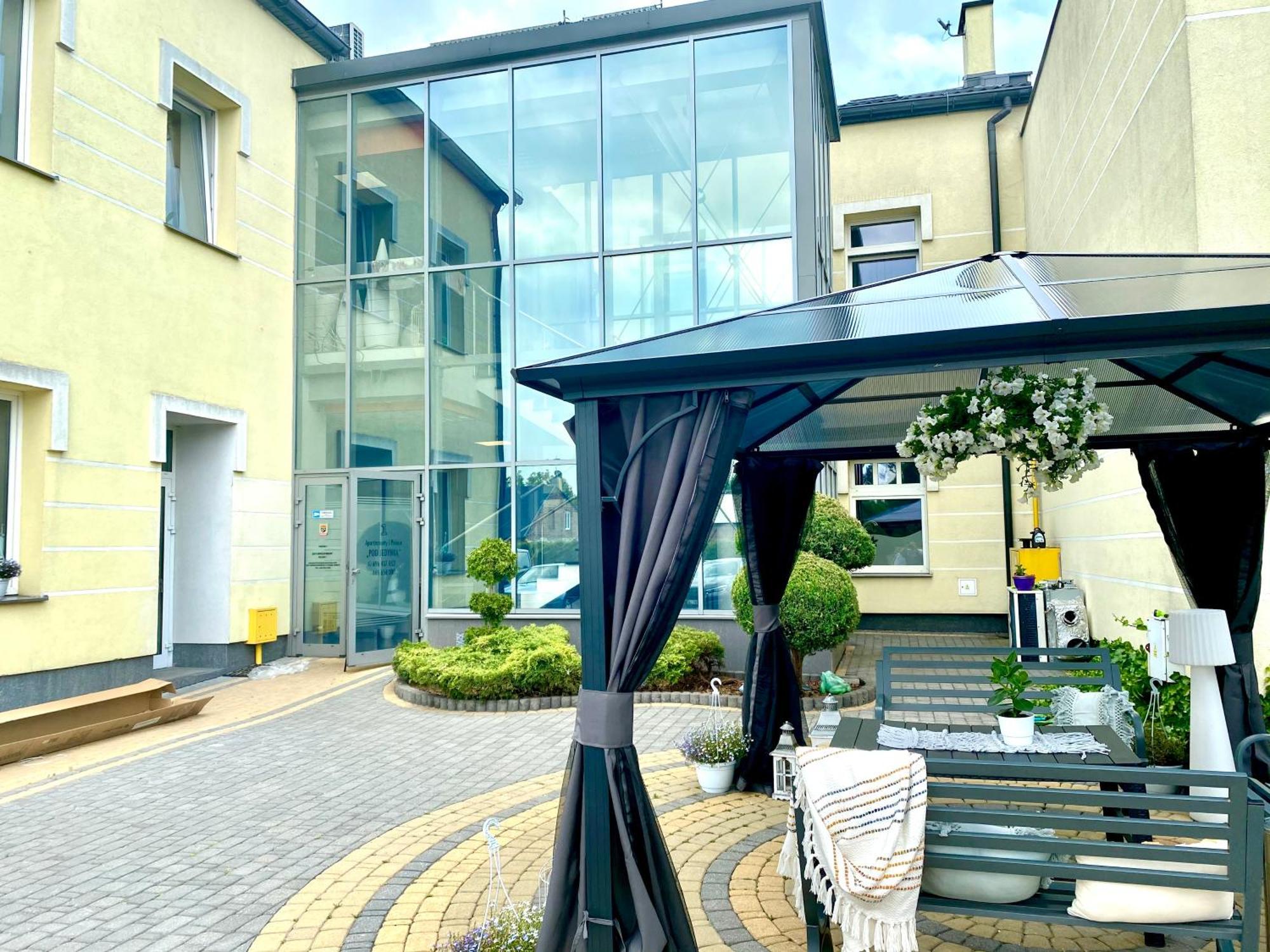 Apartamenty I Pokoje „Pod Jedynka” Konstantynów Łódzki エクステリア 写真